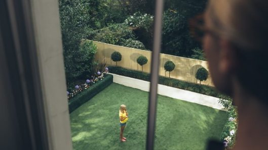 The Ones Below - scene3